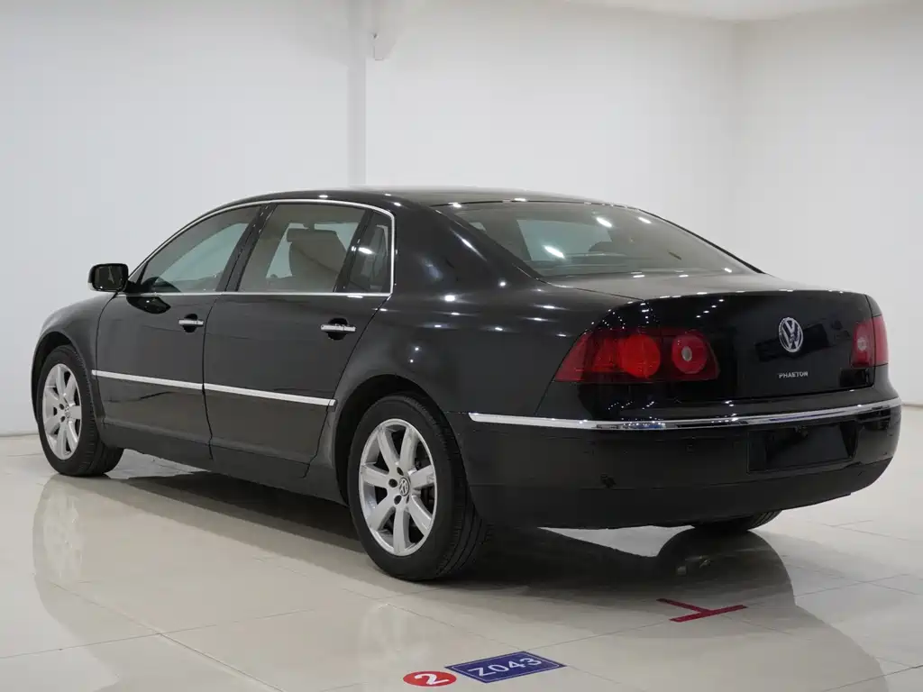 Volkswagen Phaeton — миниатюра 4