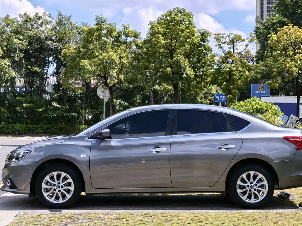 Nissan Sylphy — миниатюра 4