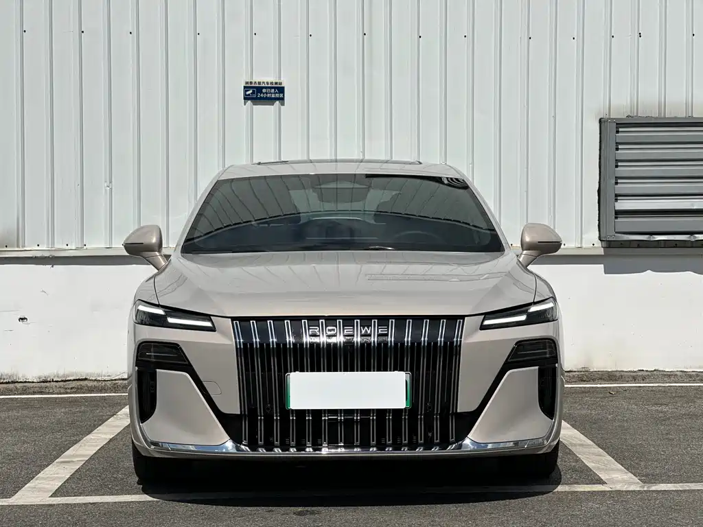 Roewe M7 DMH — миниатюра 2