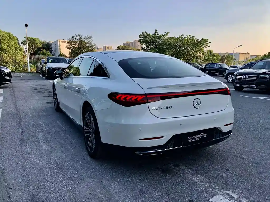 Mercedes-Benz EQS 2023 450+