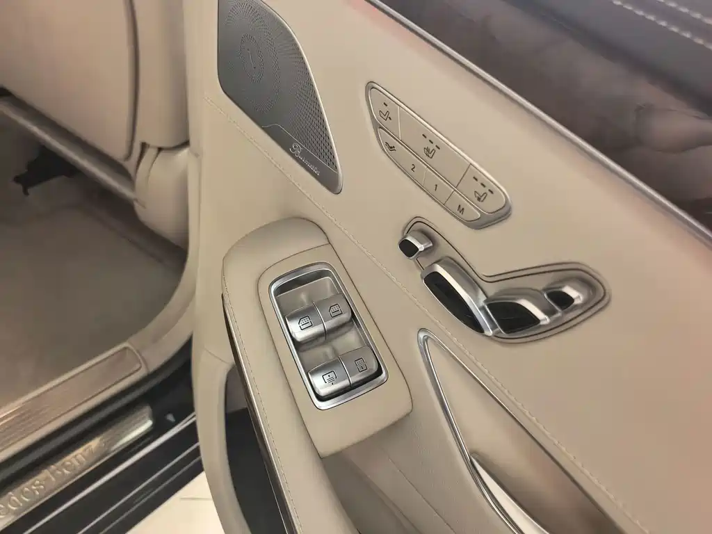 Mercedes-Benz S-Class — миниатюра 18