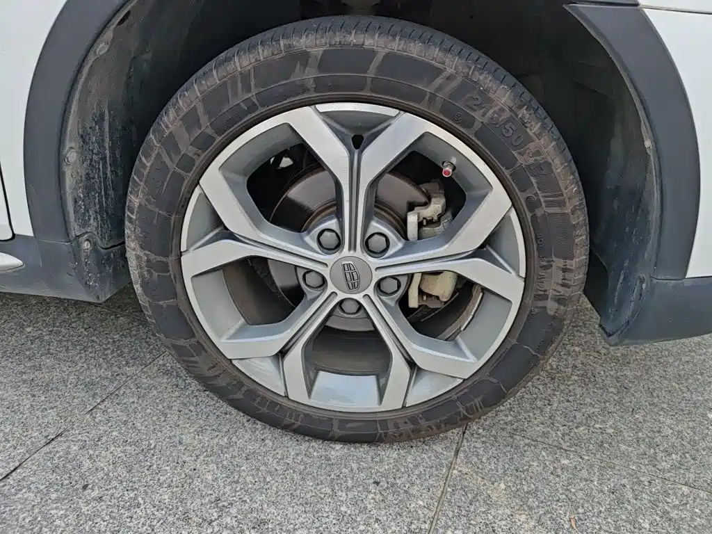 Geely Vision S1 — миниатюра 24