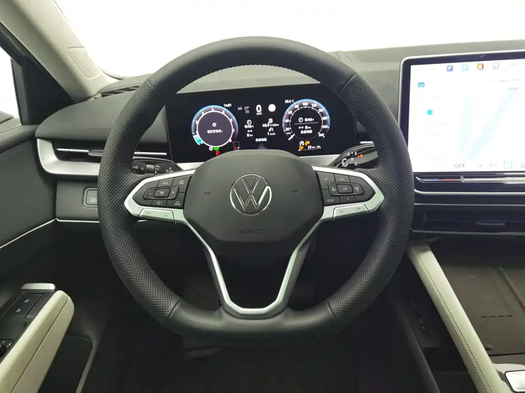 Volkswagen Sagitar — миниатюра 11