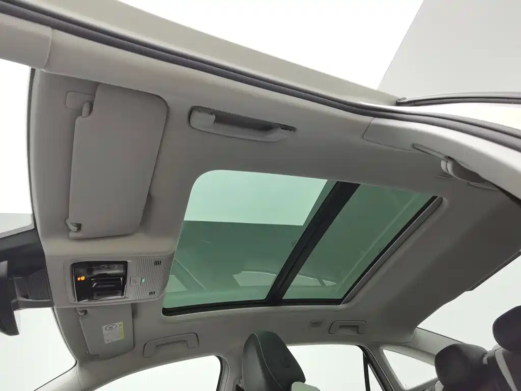 Volkswagen Sagitar — миниатюра 14