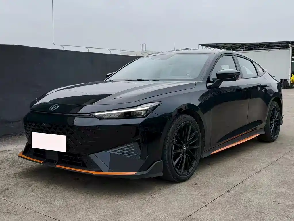 Changan UNI-V 2024