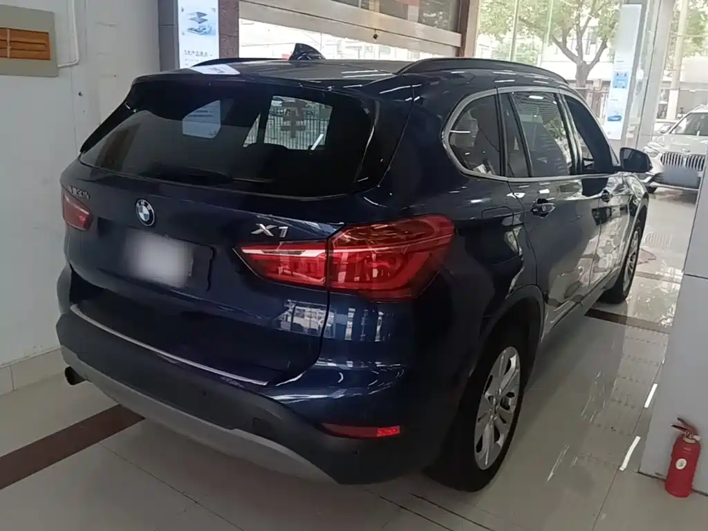 BMW X1 — миниатюра 7