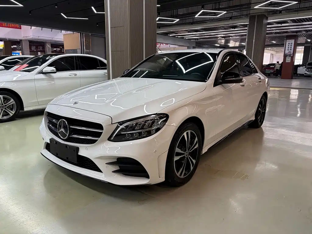 Mercedes-Benz C-Class 2019