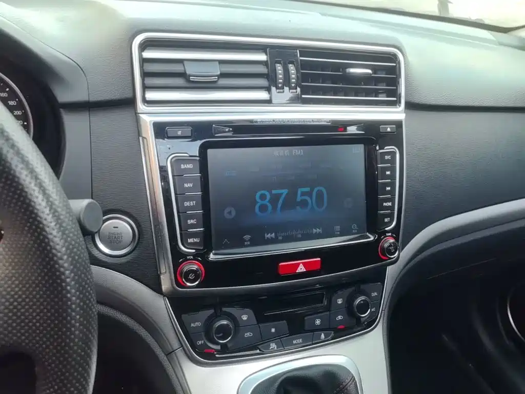 Haval M6 — миниатюра 13