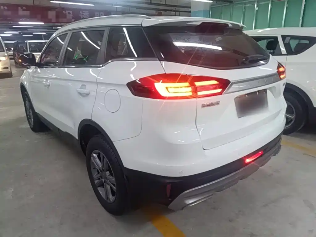 Geely Boyue — миниатюра 5