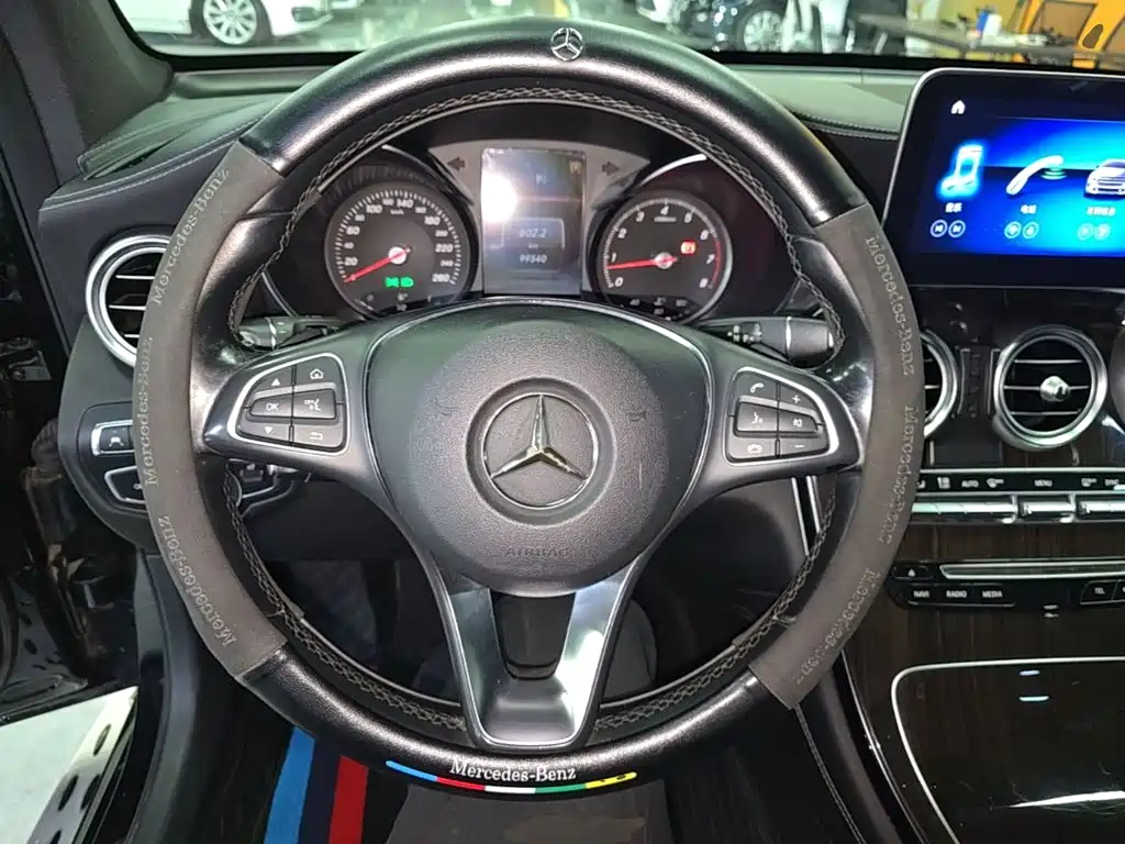 Mercedes-Benz GLC — миниатюра 11