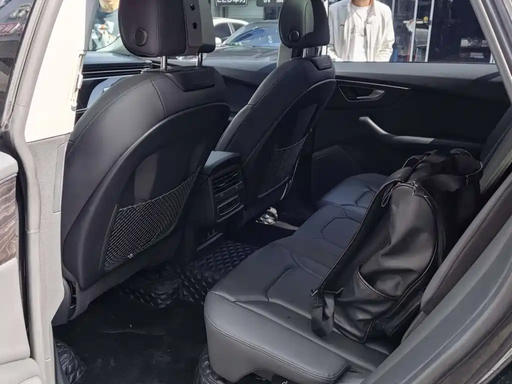 Audi Q8 — миниатюра 2