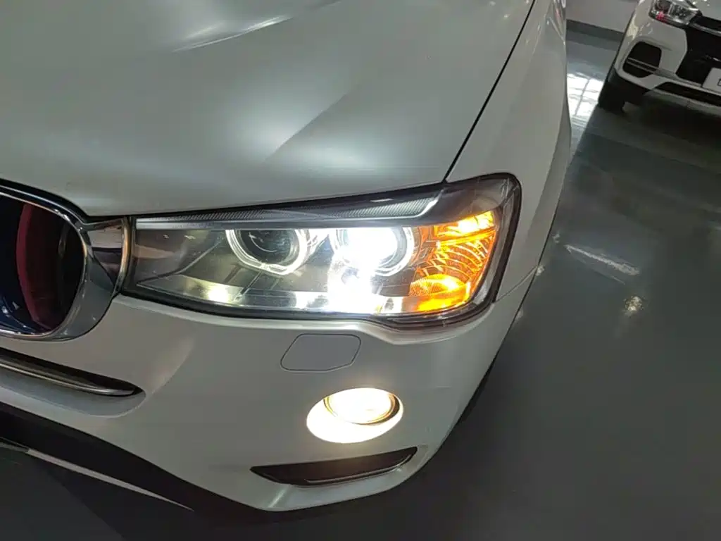 BMW X3 (Import) — миниатюра 24