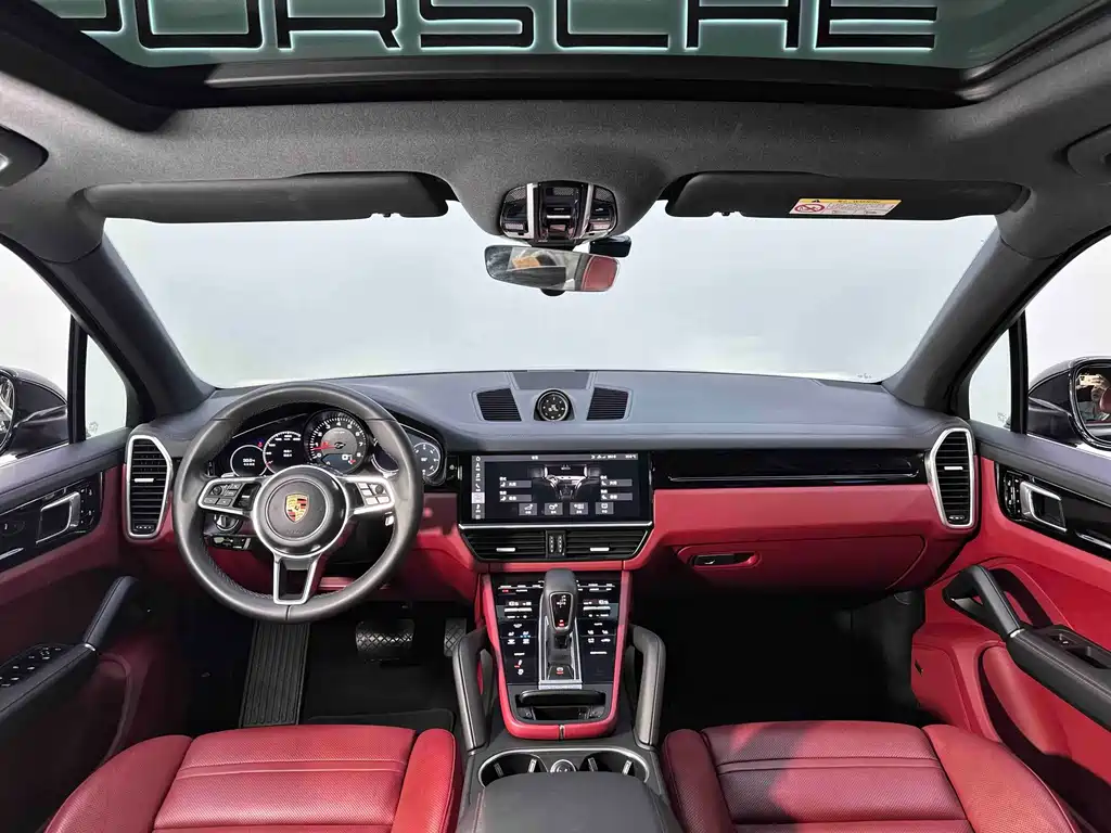 Porsche Cayenne — миниатюра 4