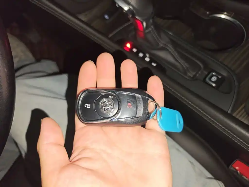 Buick Envision Plus — миниатюра 9
