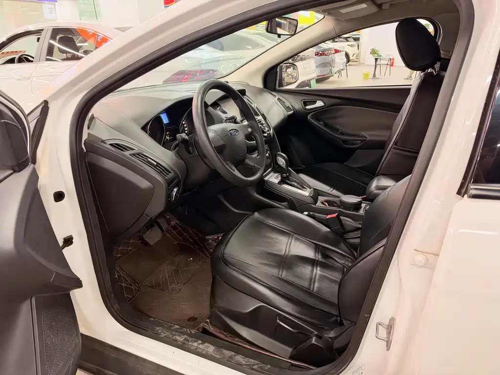Ford Focus — миниатюра 4