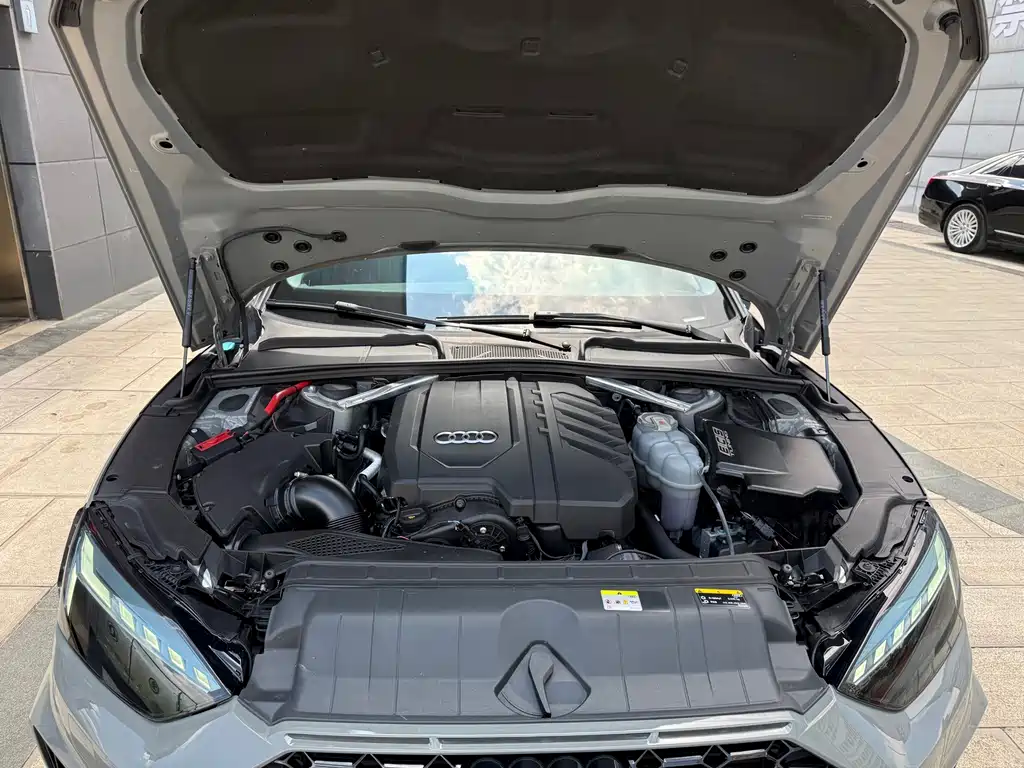 Audi A5 (Import) — миниатюра 11