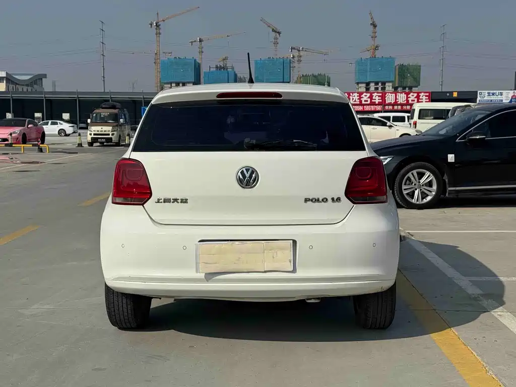 Volkswagen Polo — миниатюра 8