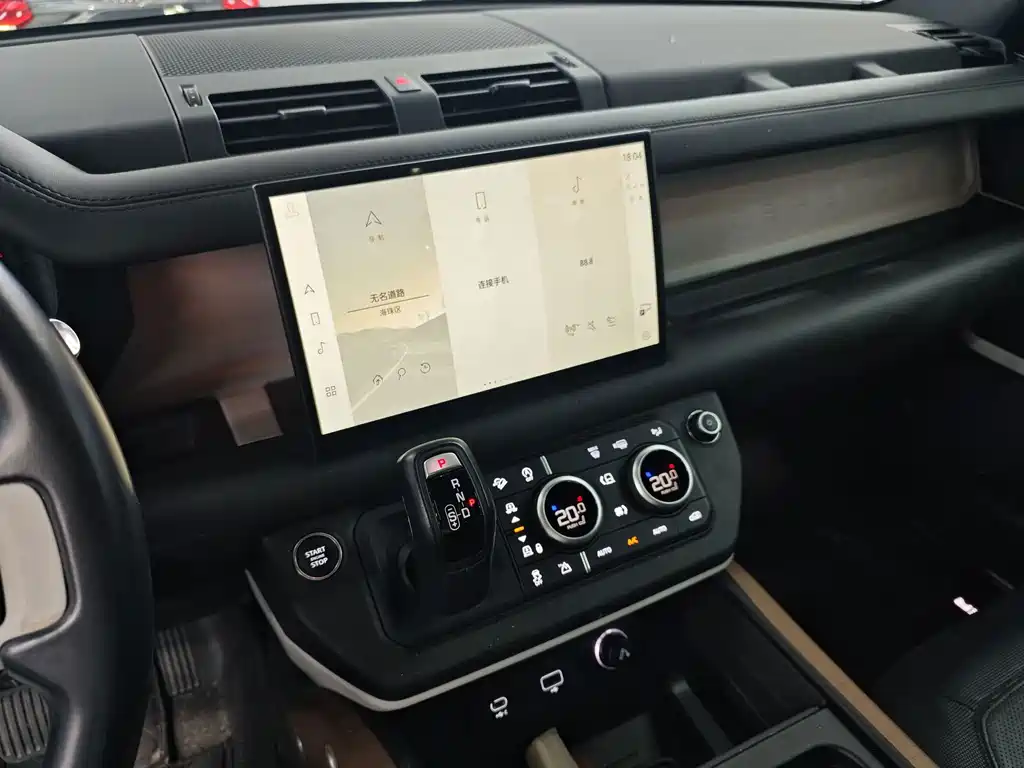 Land Rover Defender — миниатюра 17