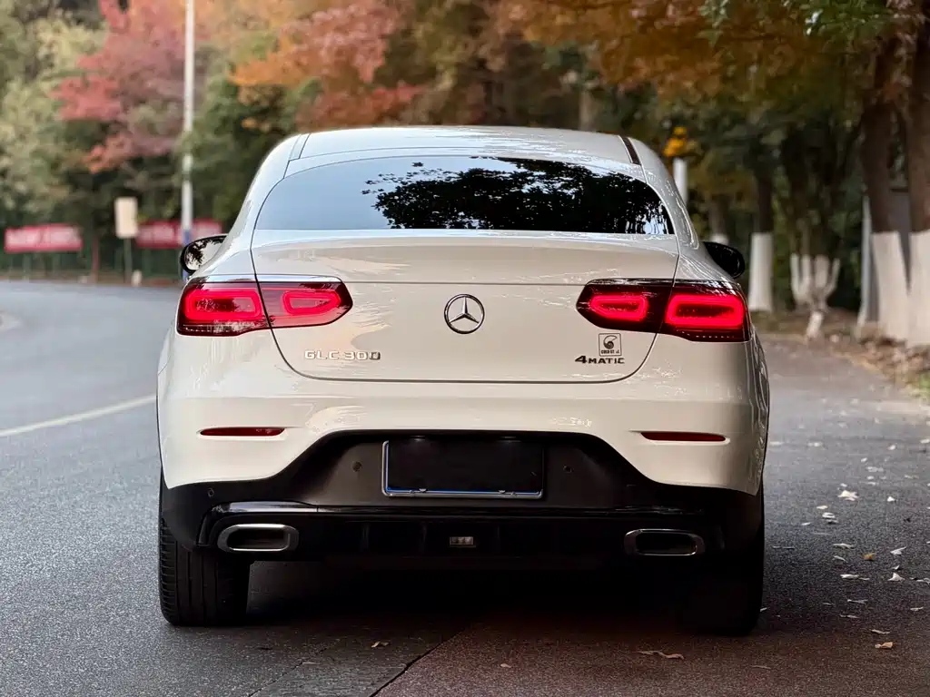 MERCEDES-BENZ GLC COUPE