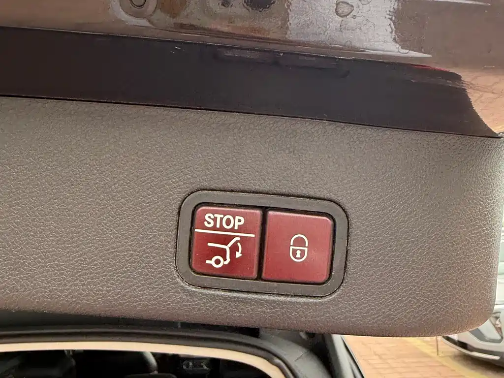 Mercedes-Benz GL-Class — миниатюра 18