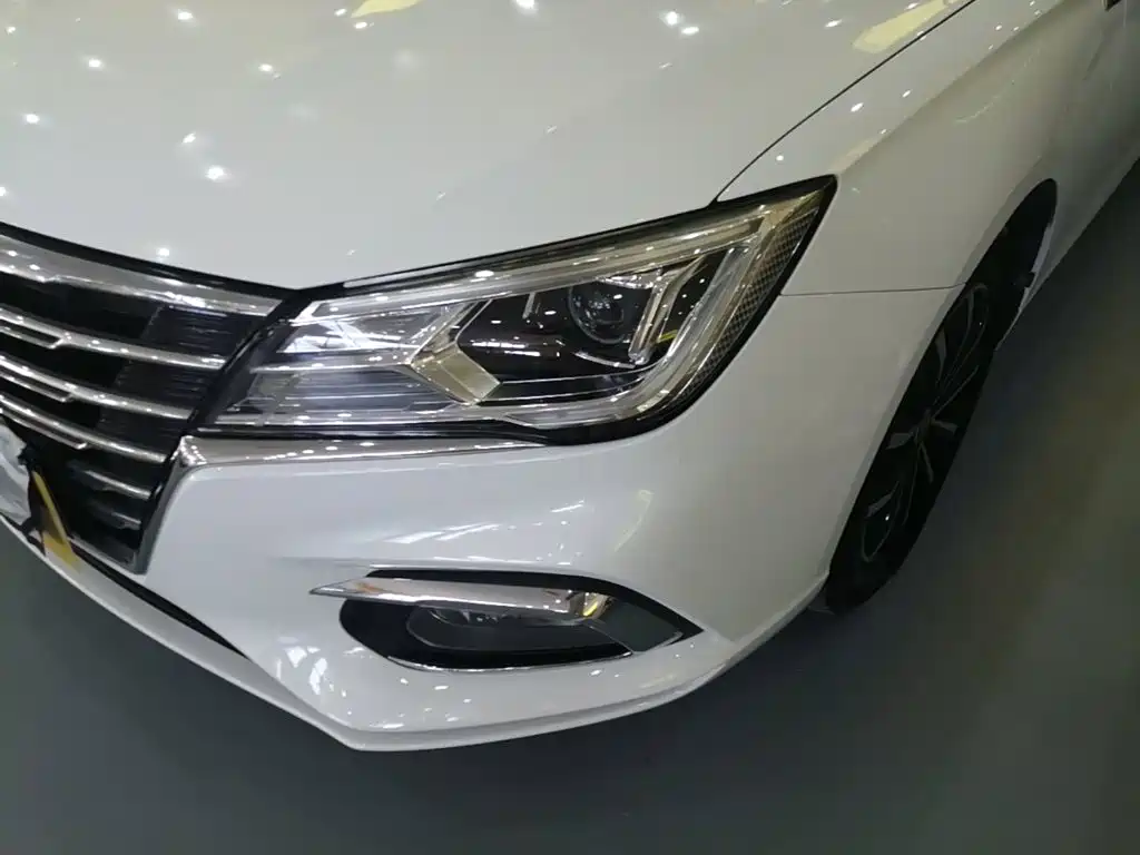 Roewe i5 — миниатюра 24