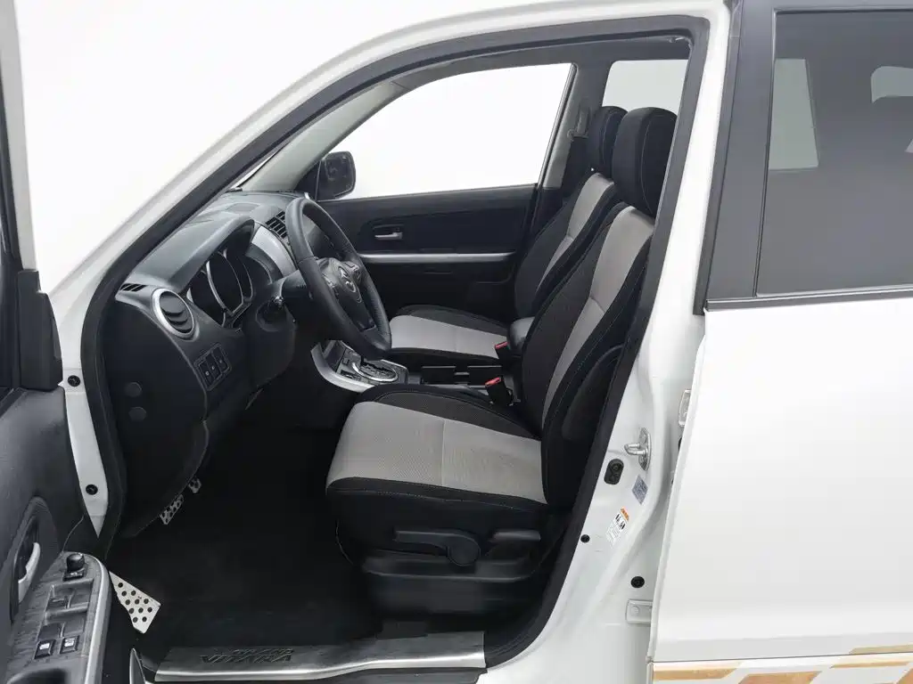 Suzuki Grand Vitara — миниатюра 10