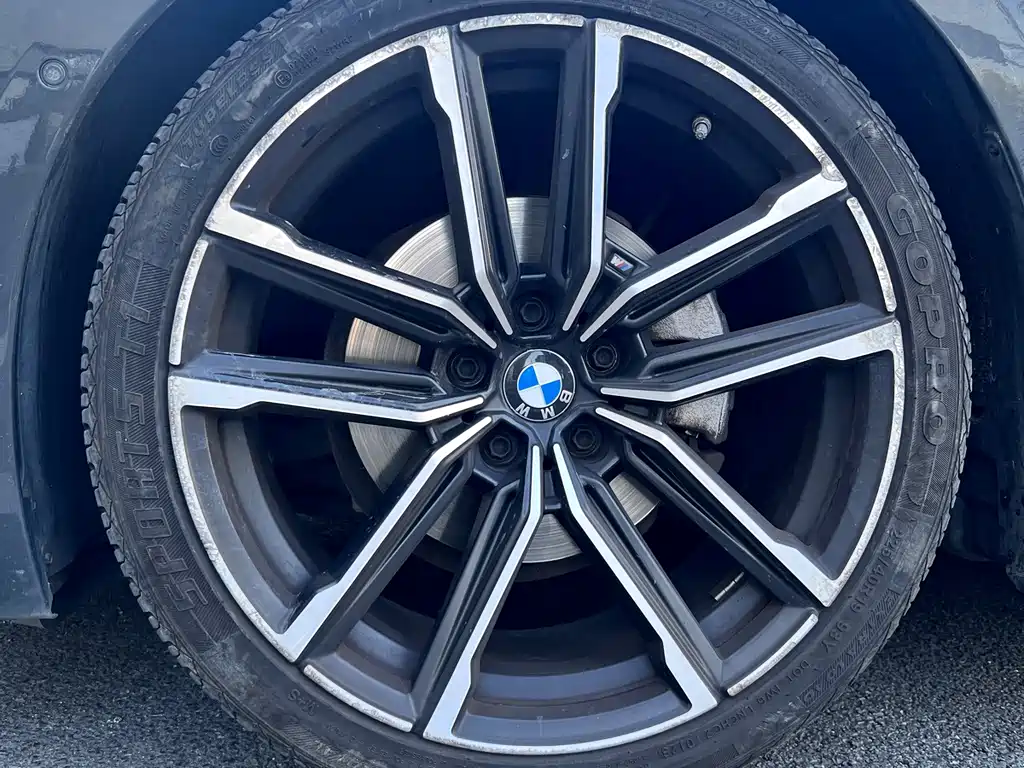 BMW 4 Series — миниатюра 4