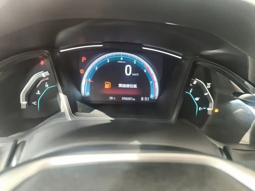 Honda Civic — миниатюра 12