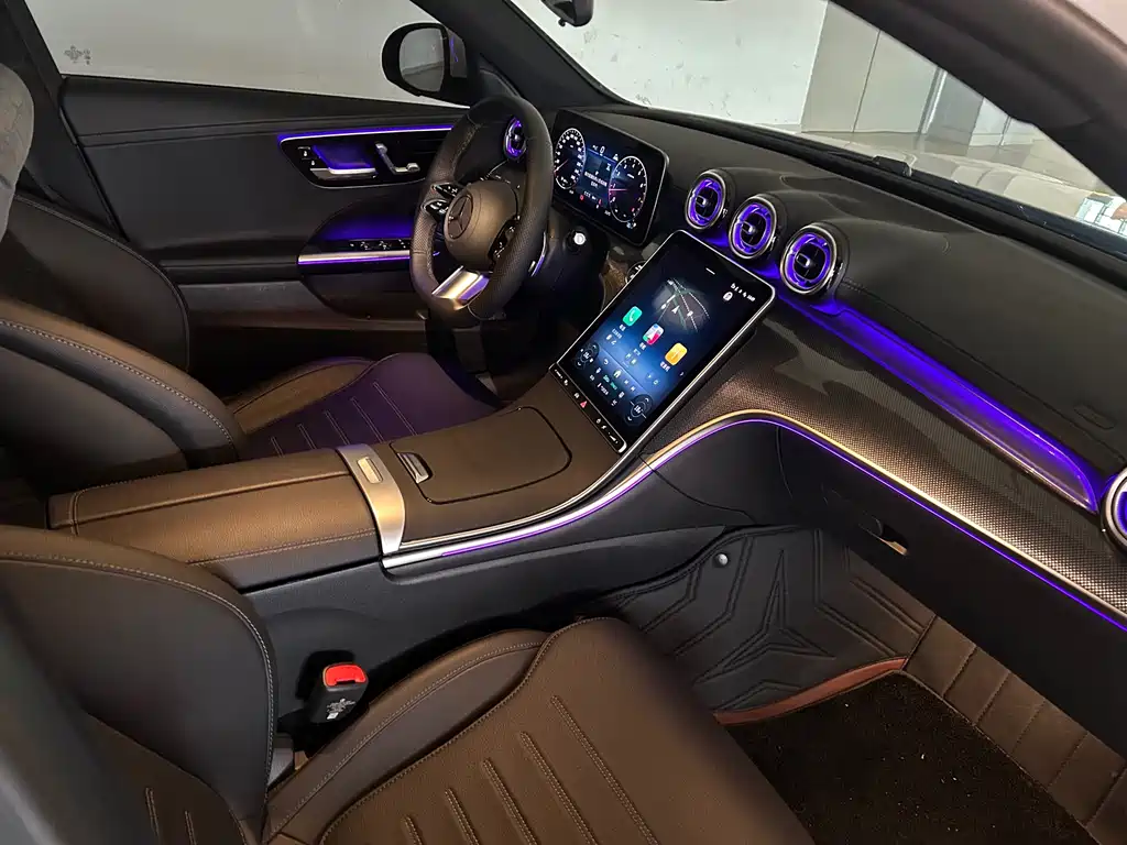 Mercedes-Benz C-Class — миниатюра 10