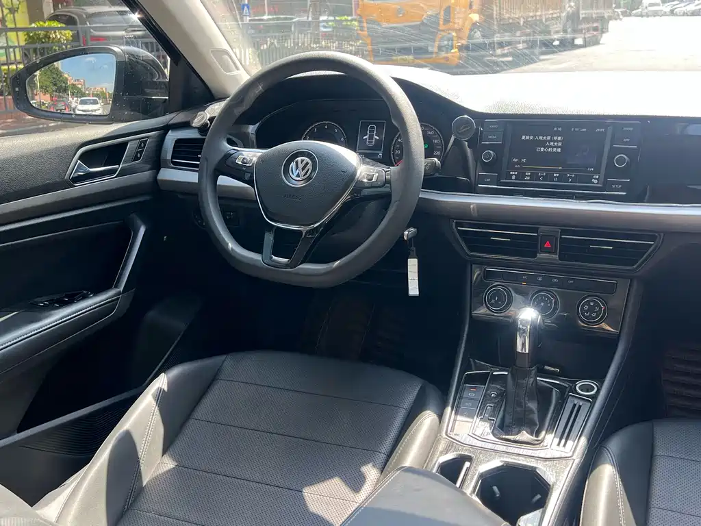 Volkswagen Lavida — миниатюра 20