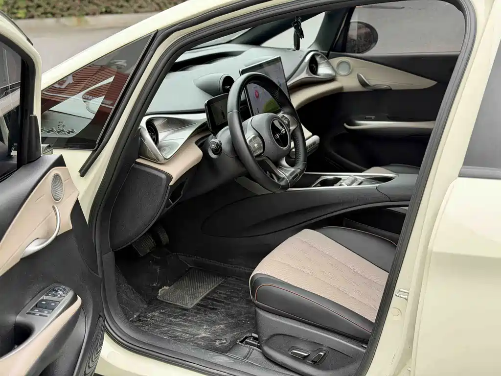 BYD Dolphin — миниатюра 7