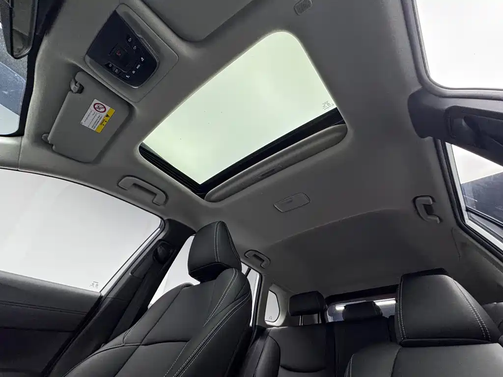 Toyota Frontlander — миниатюра 8