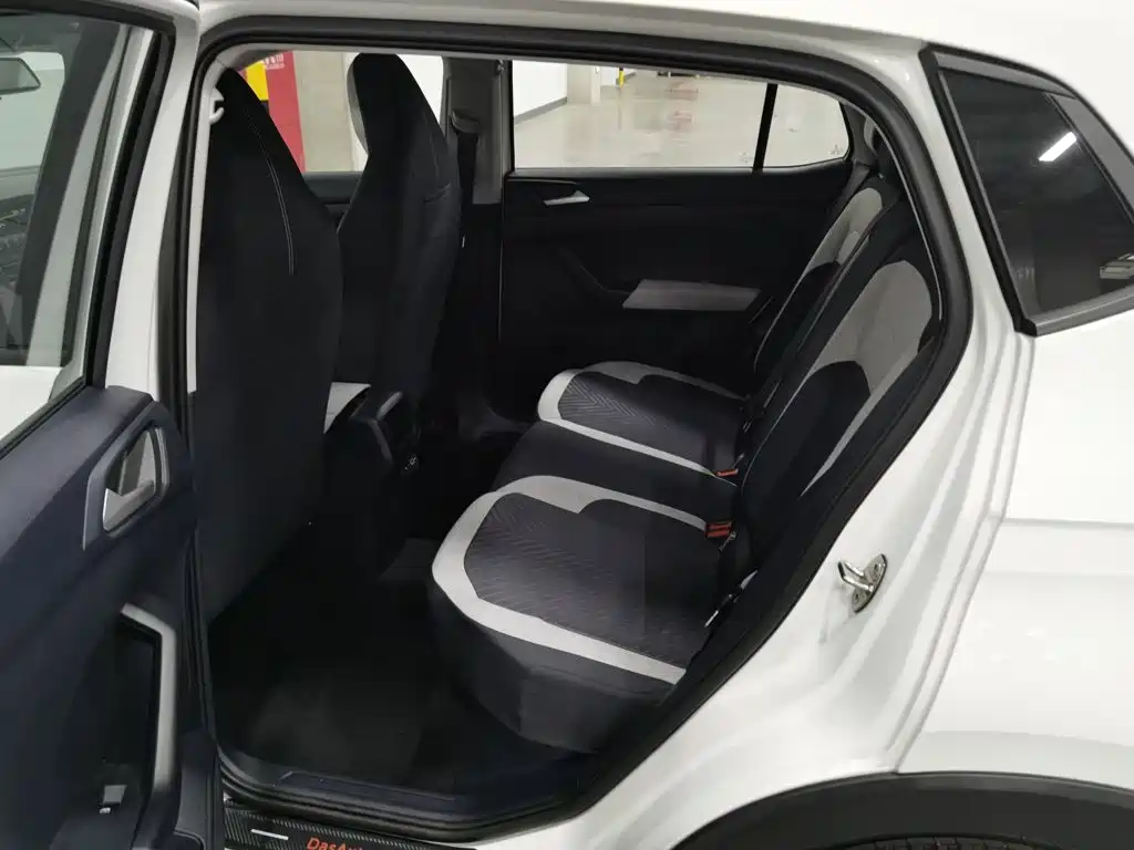 Volkswagen Tharu — миниатюра 15