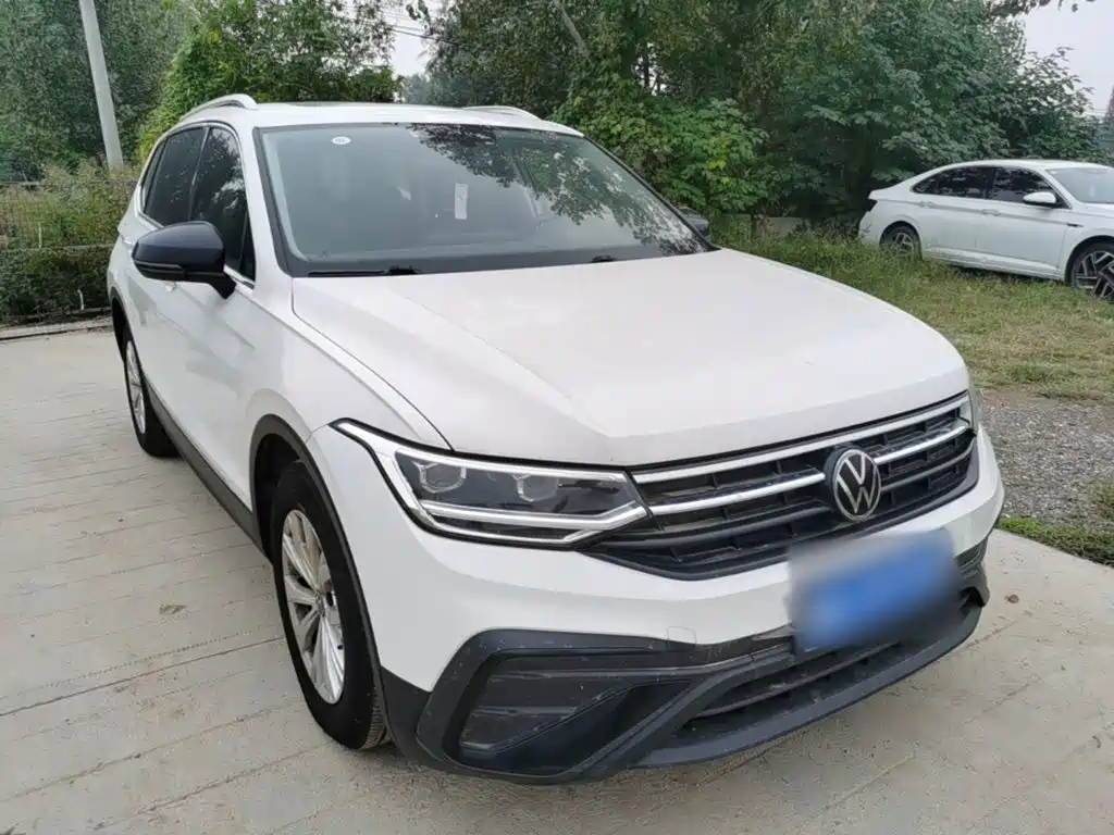 Volkswagen Tiguan L — миниатюра 4