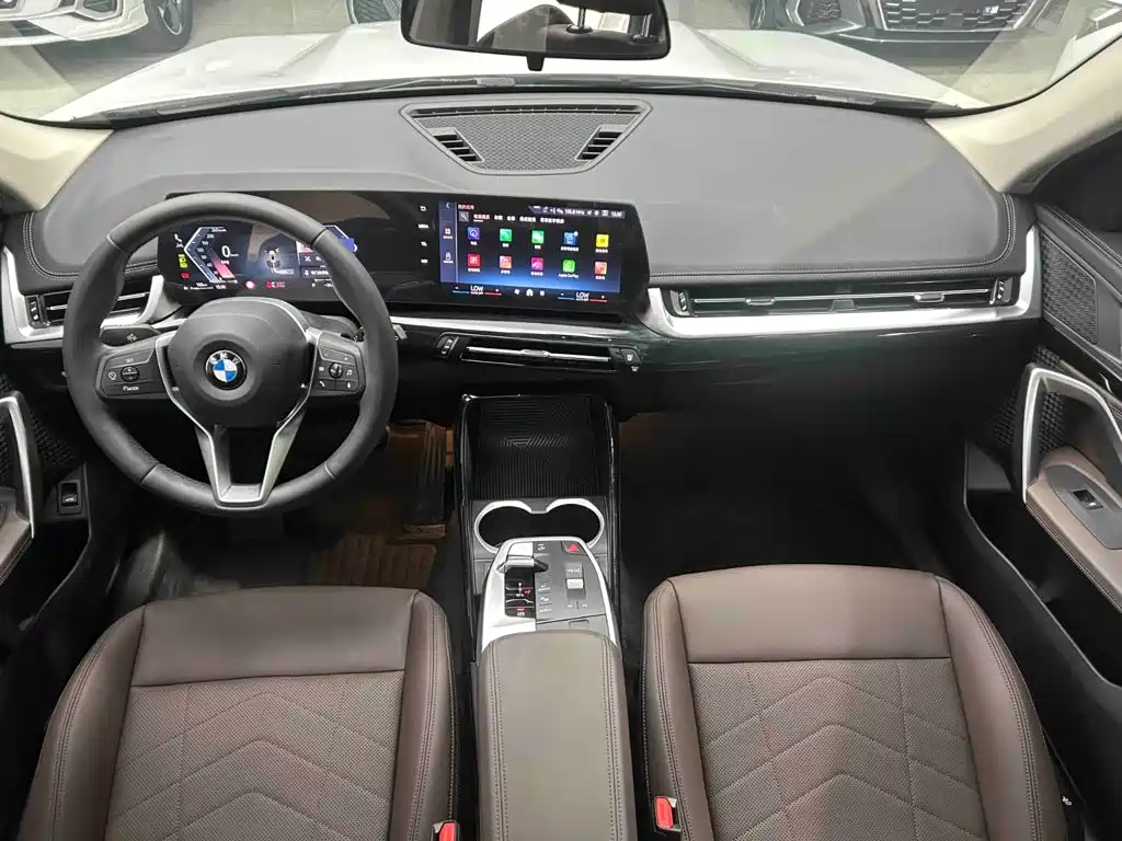 BMW X1 — миниатюра 7