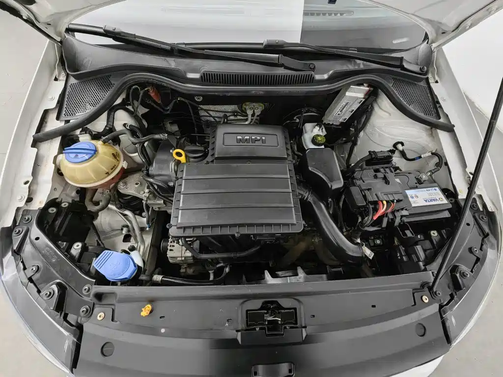 Volkswagen Polo — миниатюра 6