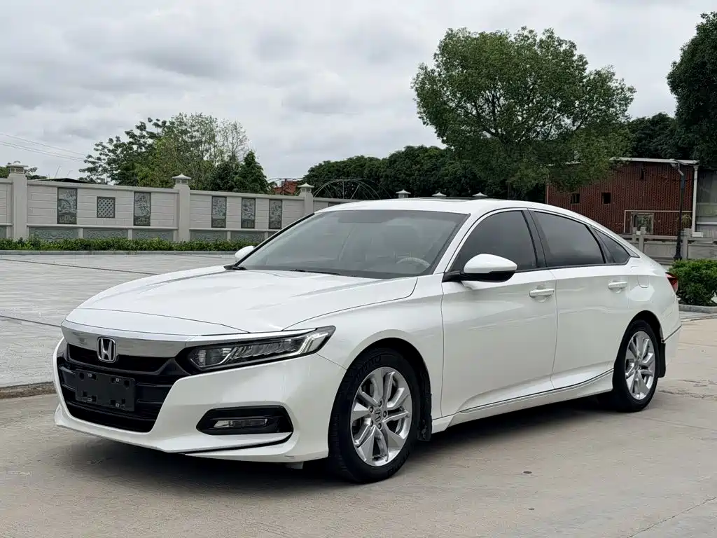 Honda Accord — миниатюра 2