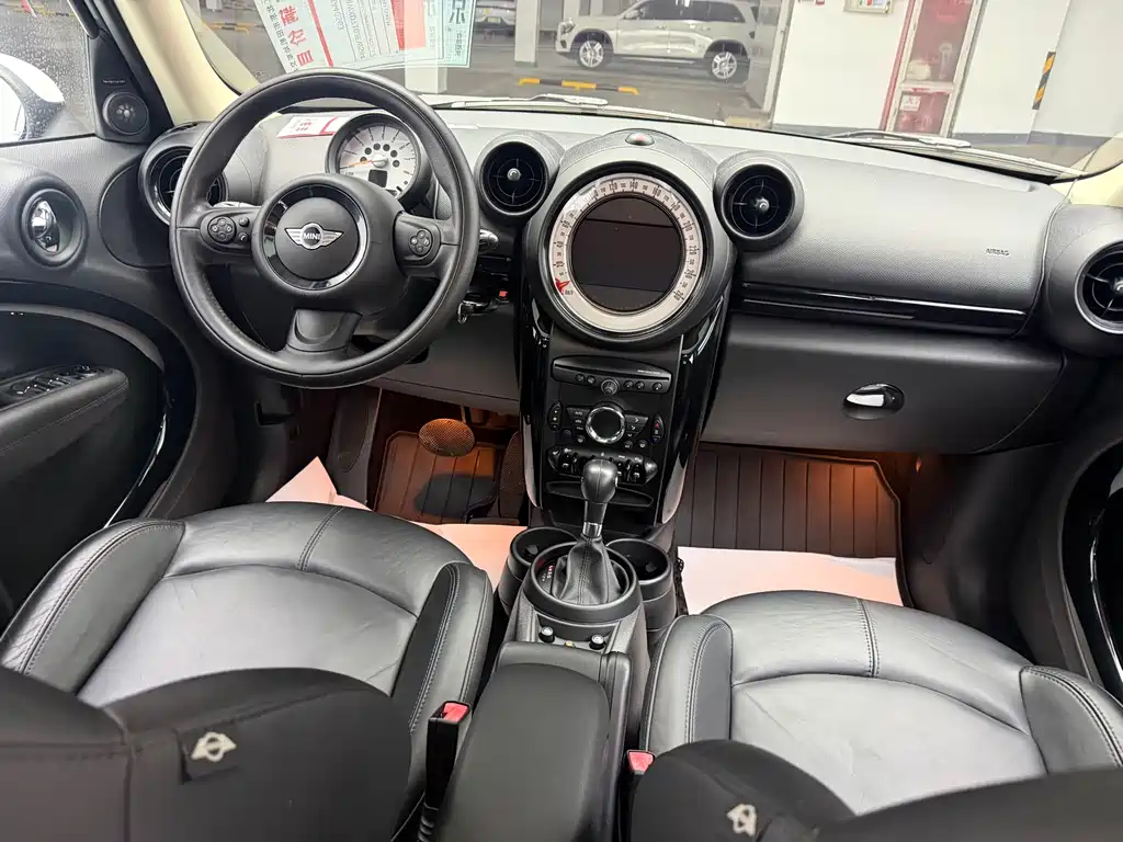 MINI Mini Countryman — миниатюра 9