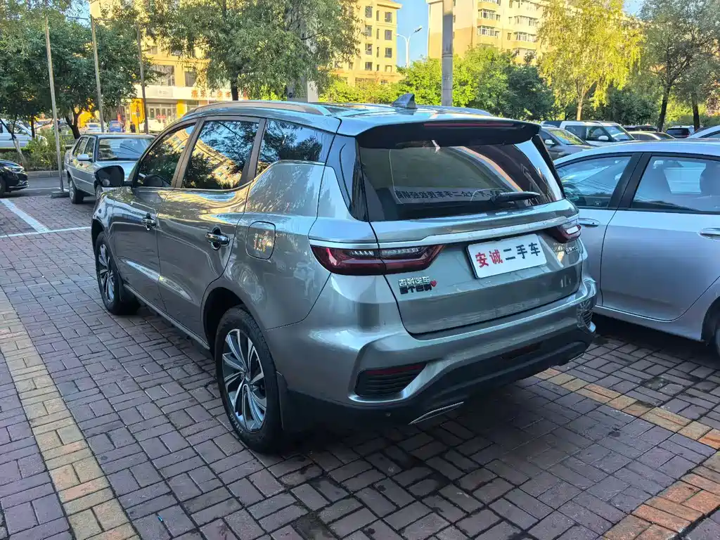 Geely Vision X6 — миниатюра 6