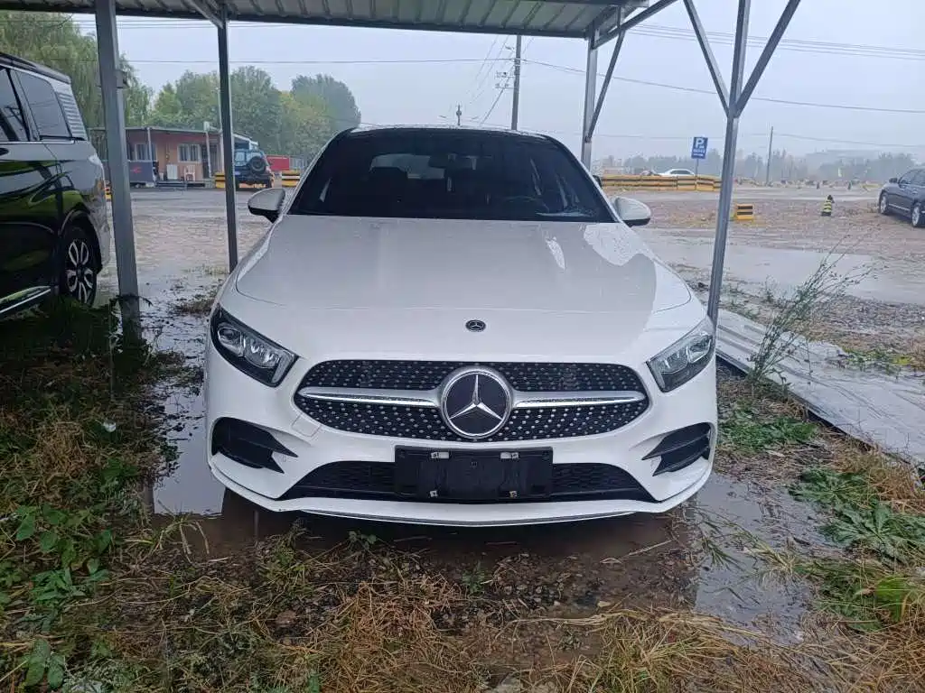 Mercedes-Benz A-Class — миниатюра 2