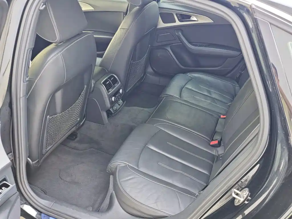 Audi A6L — миниатюра 15