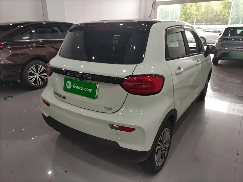 Leapmotor Leapmotor T03 — миниатюра 7