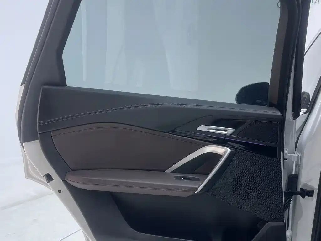 BMW X1 — миниатюра 15