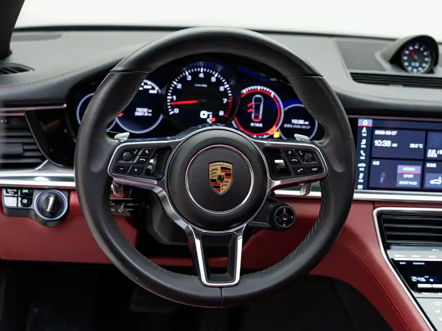 Porsche Panamera — миниатюра 16