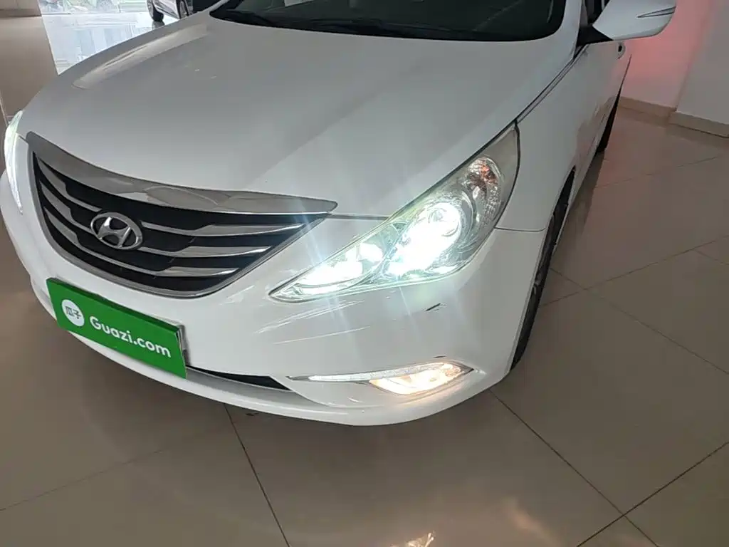 Hyundai Sonata — миниатюра 24