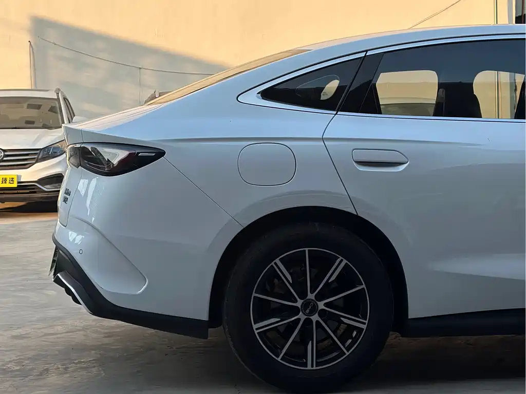 BYD SEAL 06 NEW ENERGY