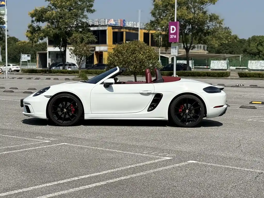 Porsche 718 — миниатюра 5