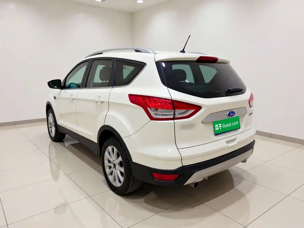 Ford Kuga — миниатюра 4