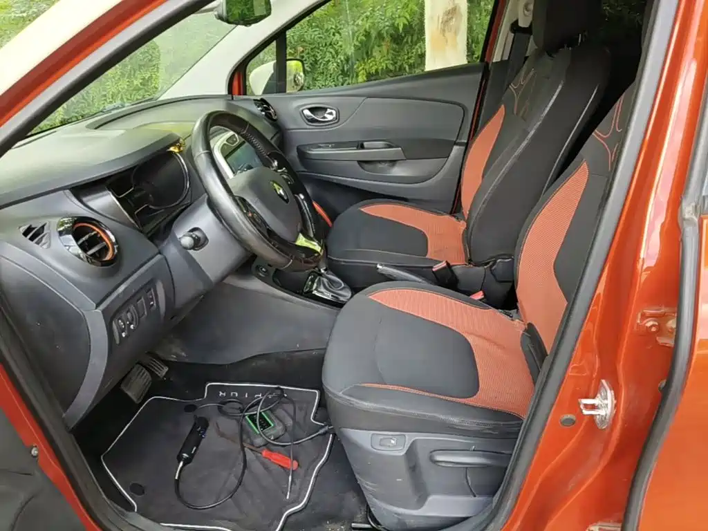 Renault Captur — миниатюра 15