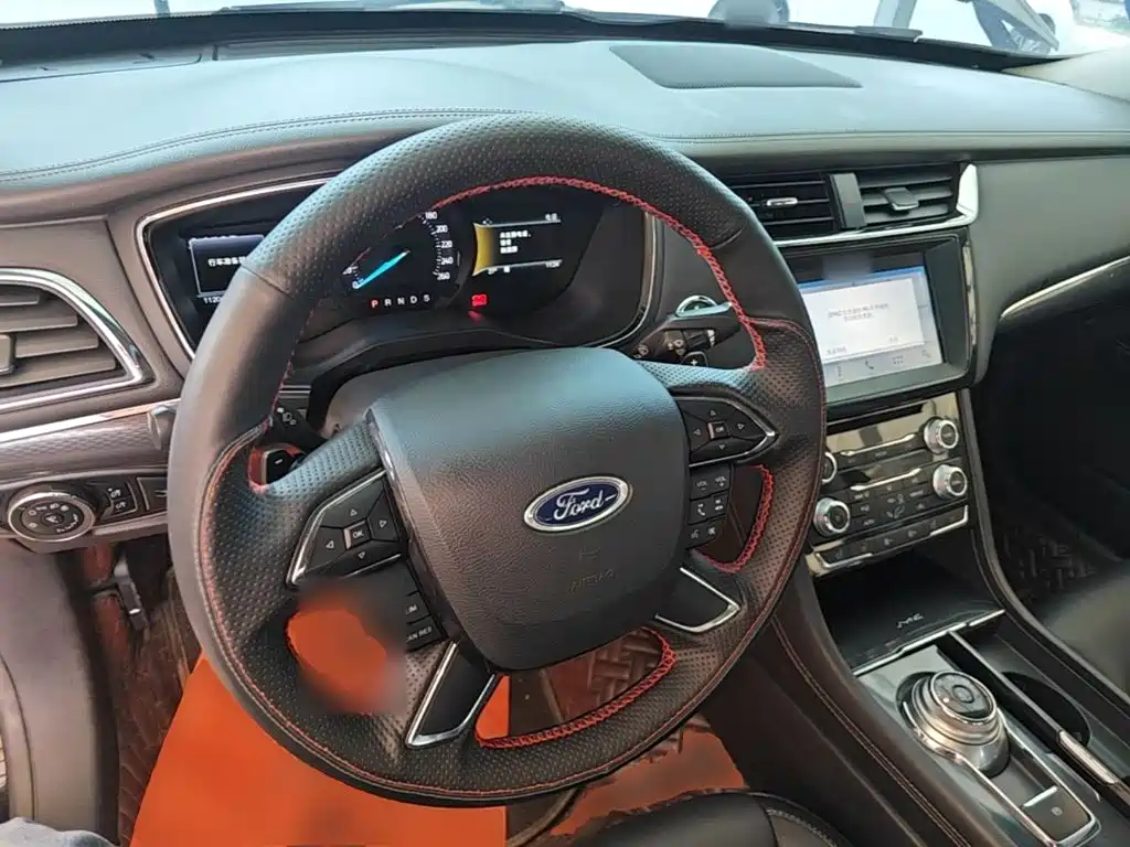 Ford Taurus — миниатюра 10